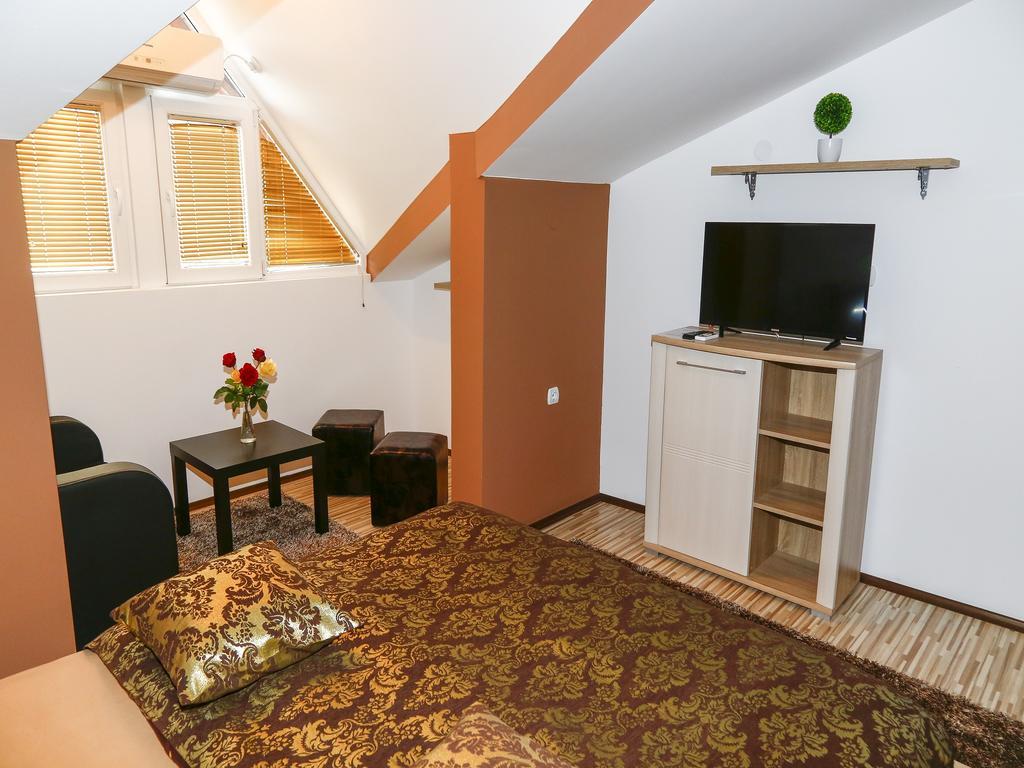 Apart Hotel Kalonis Escópia Quarto foto