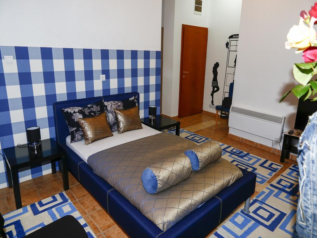 Apart Hotel Kalonis Escópia Quarto foto